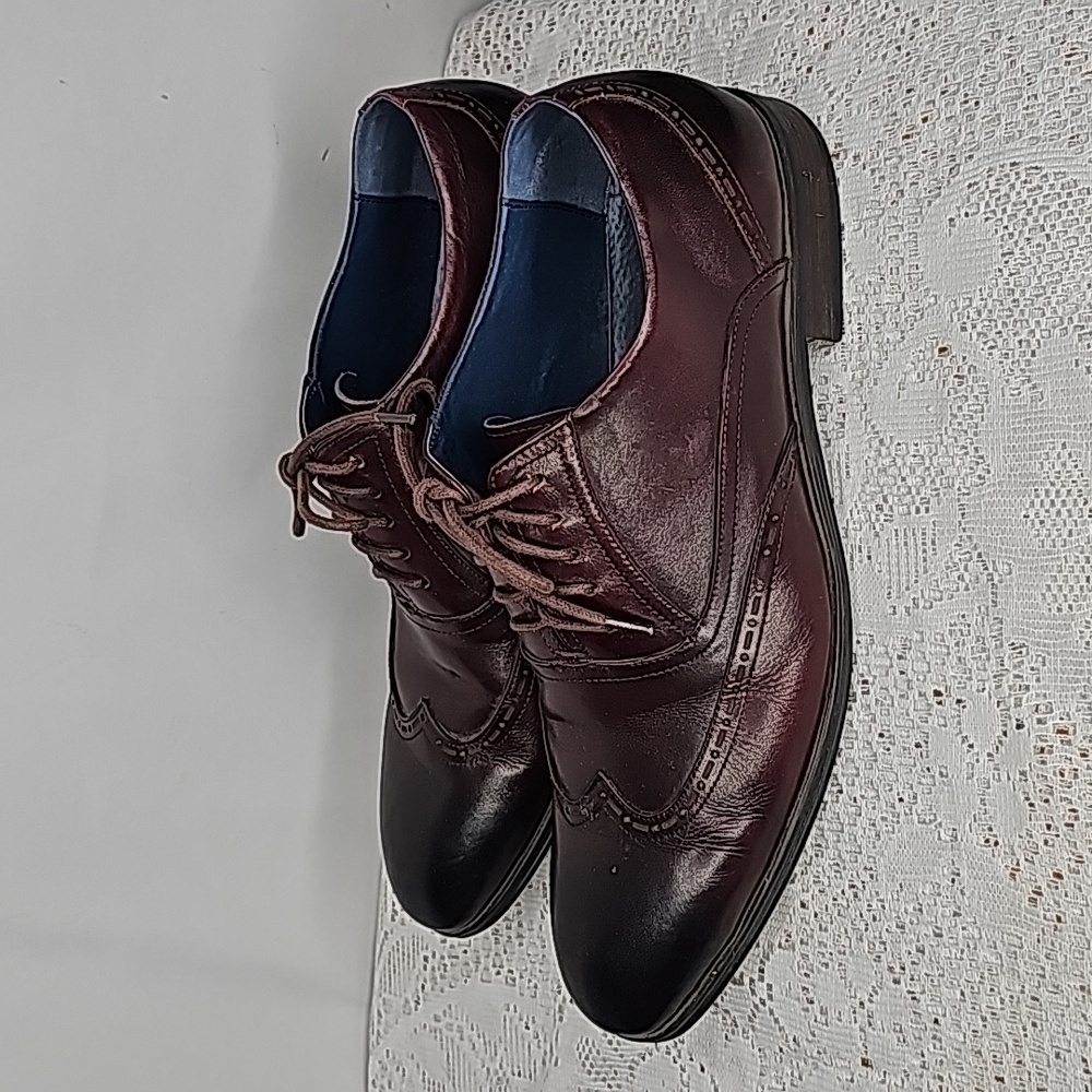 Vintage Foundry Co. Cherry wood w/ black toes wingtip lace up dress shoes sz 11